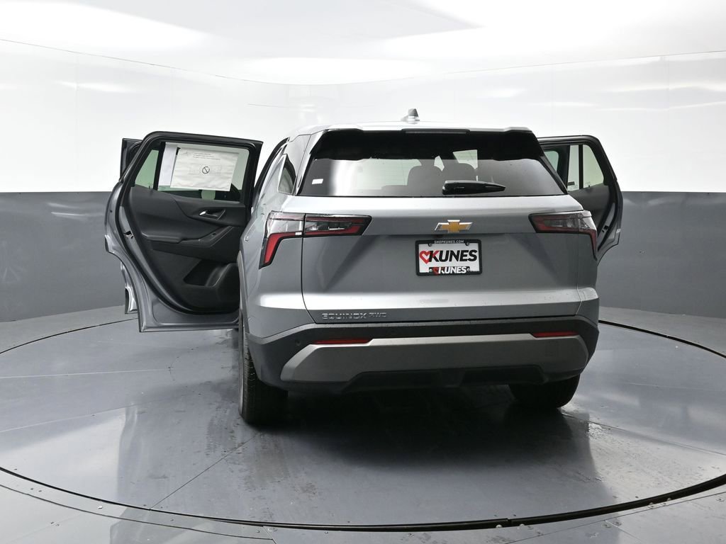 New 2026 Chevrolet Equinox LT w/ LPO, Floor Liner Package image 50