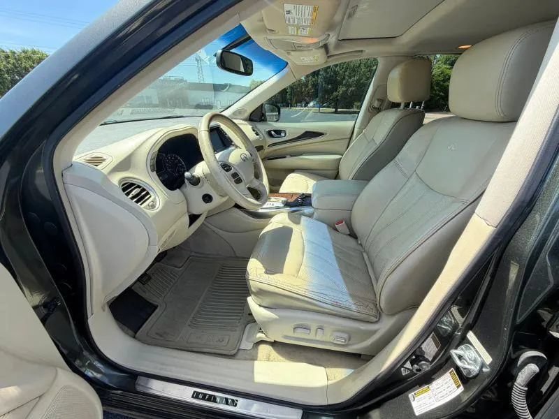 Used 2013 INFINITI JX35 AWD w/ Premium Pkg image 11