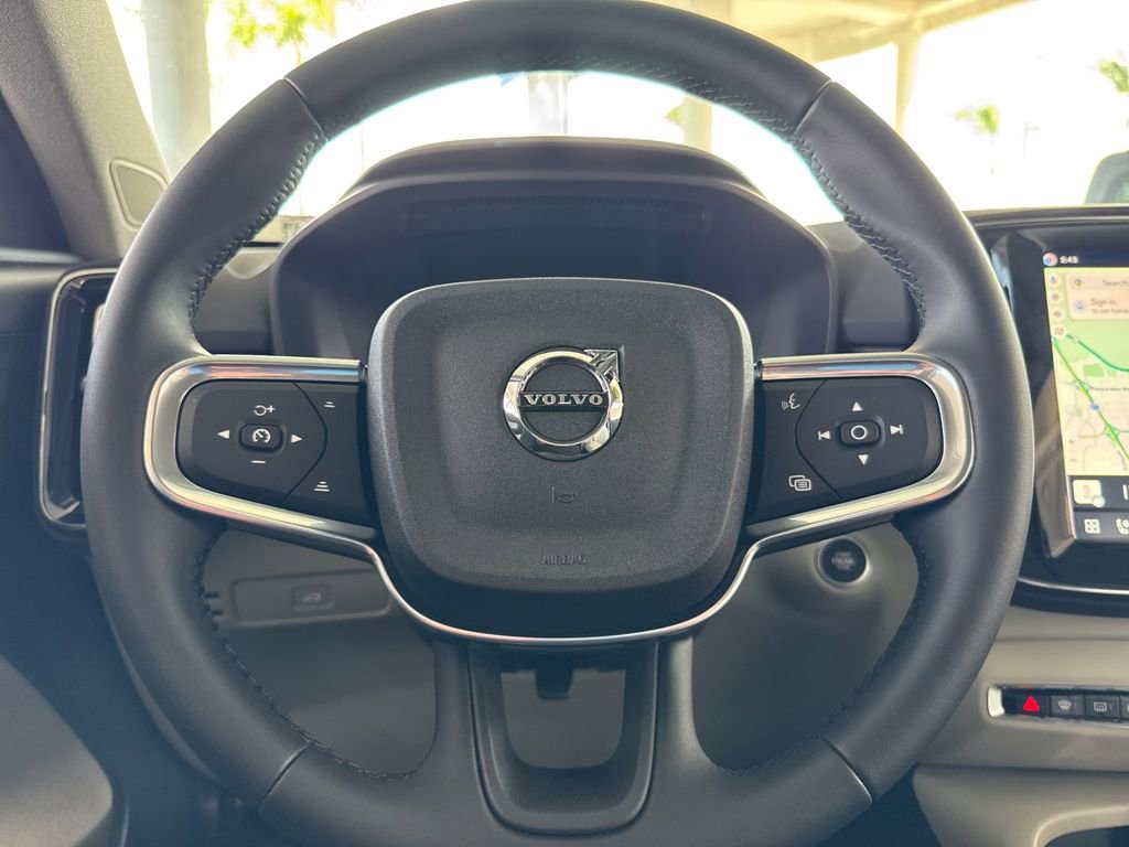 New 2026 Volvo XC40 B5 Plus w/ Protection Package Premier image 23