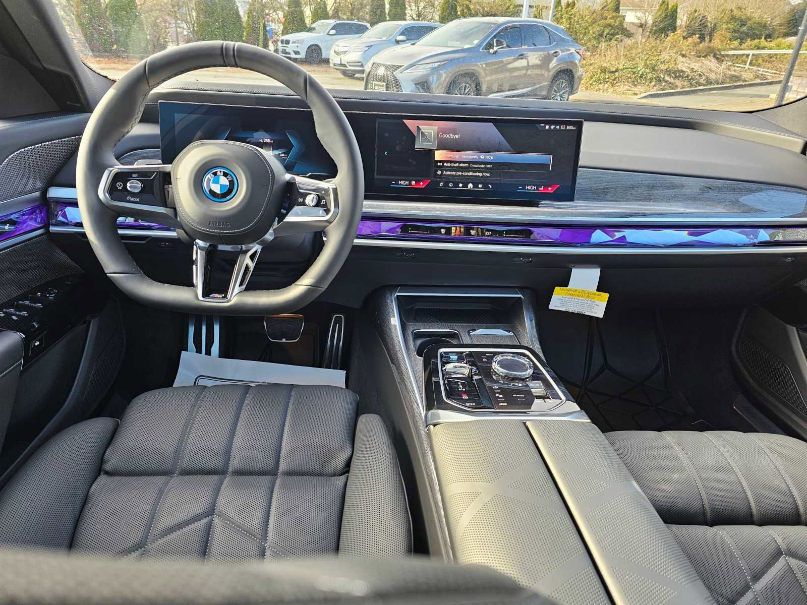New 2024 BMW i7 xDrive60 image 19