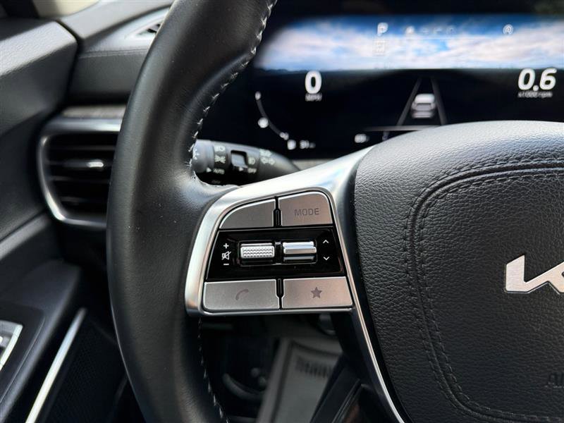 Used 2024 Kia Telluride SX image 29