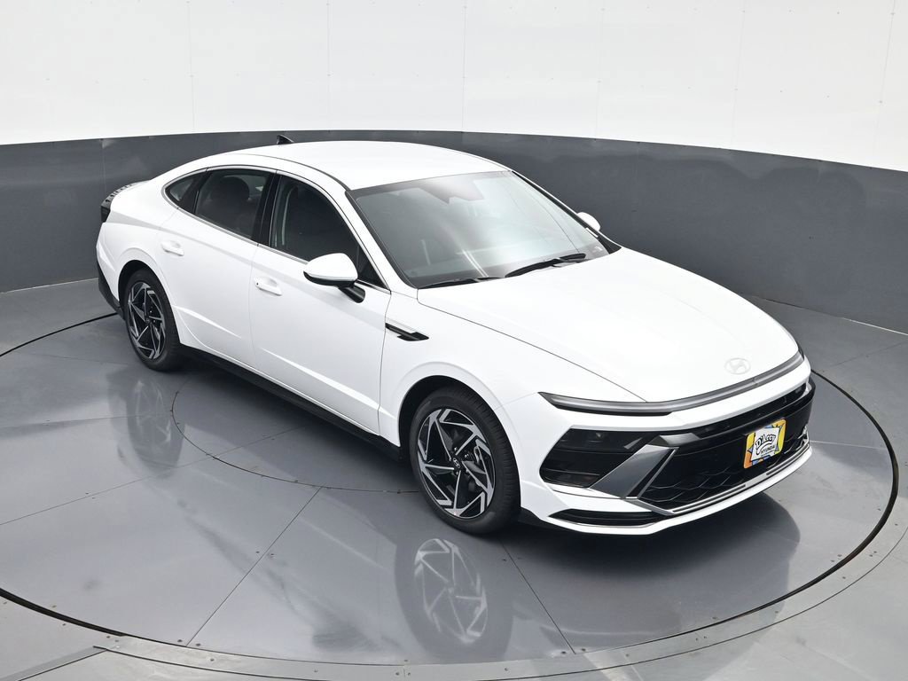 New 2026 Hyundai Sonata SEL FWD image 15