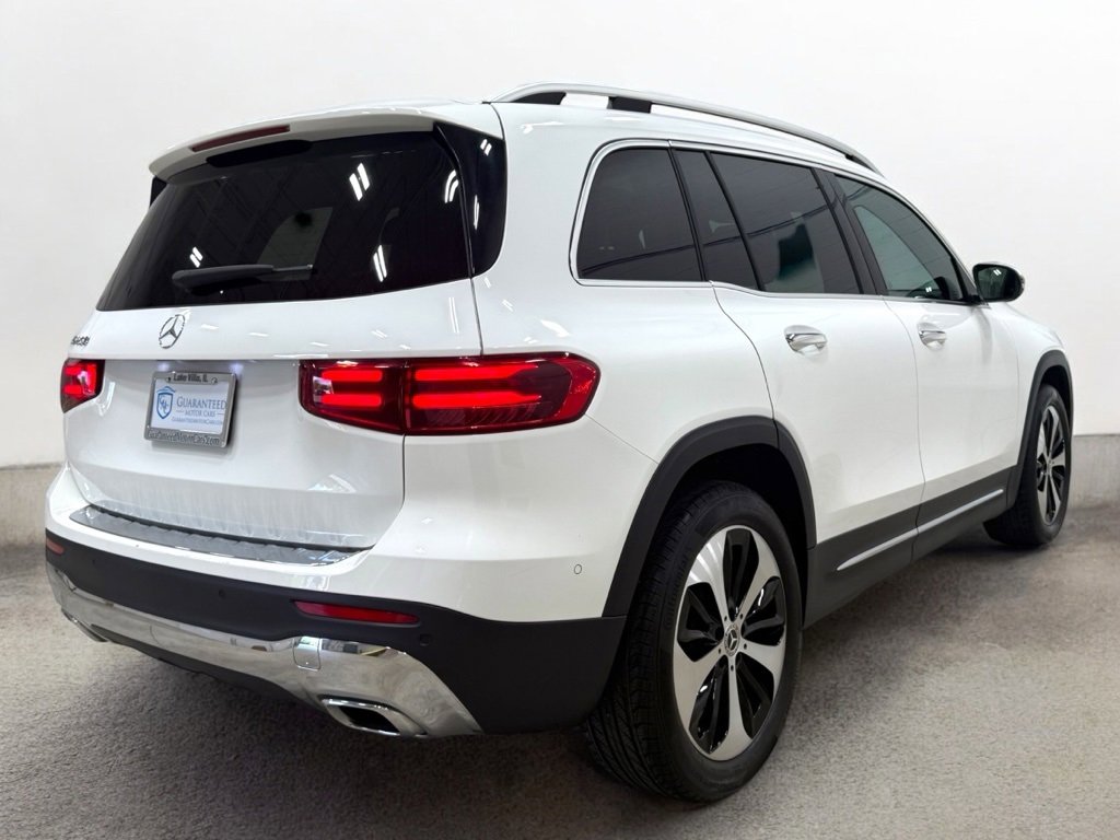 Used 2024 Mercedes-Benz GLB 250 image 9