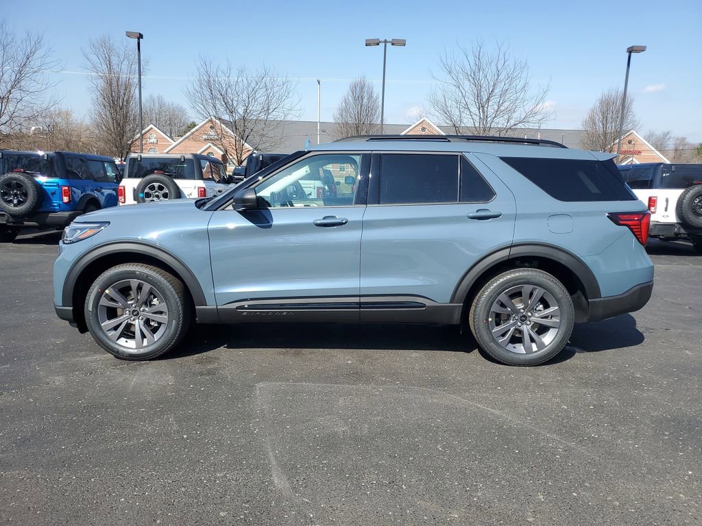 New 2026 Ford Explorer Active image 38