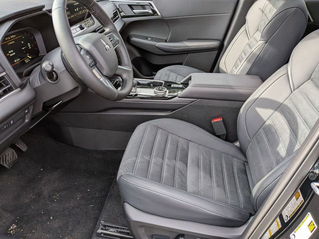 New 2026 Mitsubishi Outlander SE AWD/4WD image 11