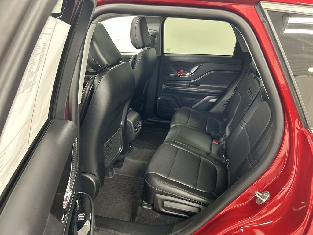 Used 2022 Lincoln Corsair Standard w/ Premium Package image 21