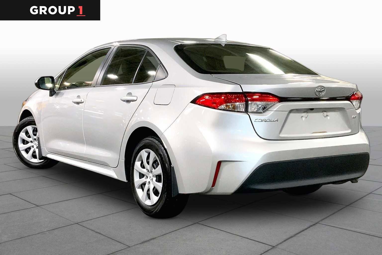 Used 2023 Toyota Corolla LE w/ Carpet Mat Package (TMS) FWD image 12