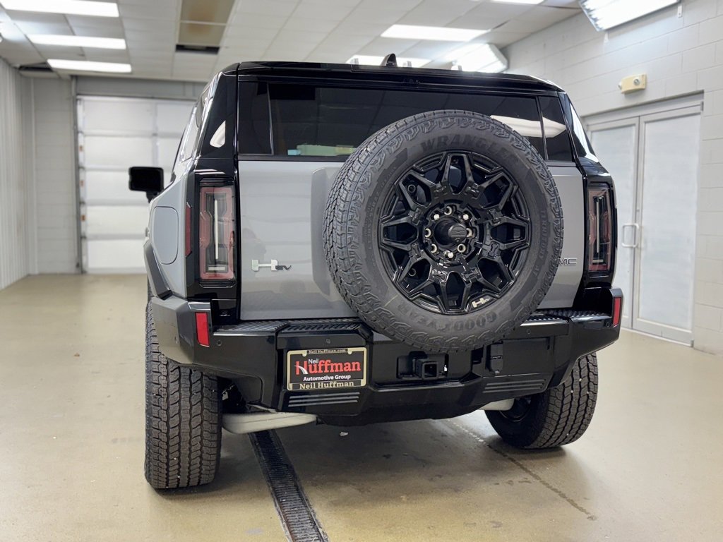 New 2025 GMC Hummer EV 2X w/ LPO, Sport Package image 7