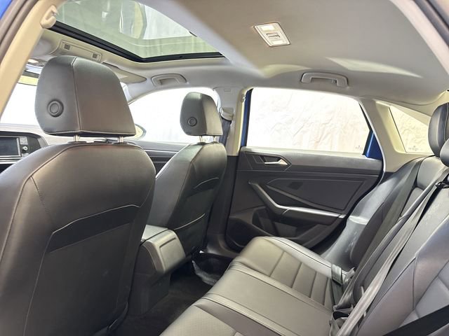 Used 2024 Volkswagen Jetta SE FWD image 14