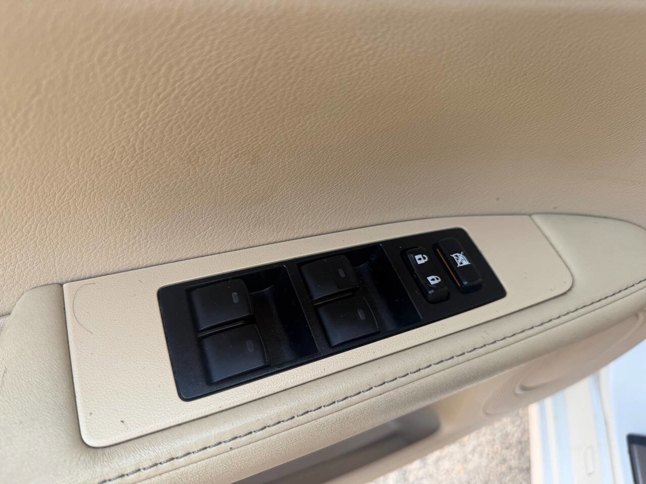 Used 2013 Lexus ES 350 FWD image 24