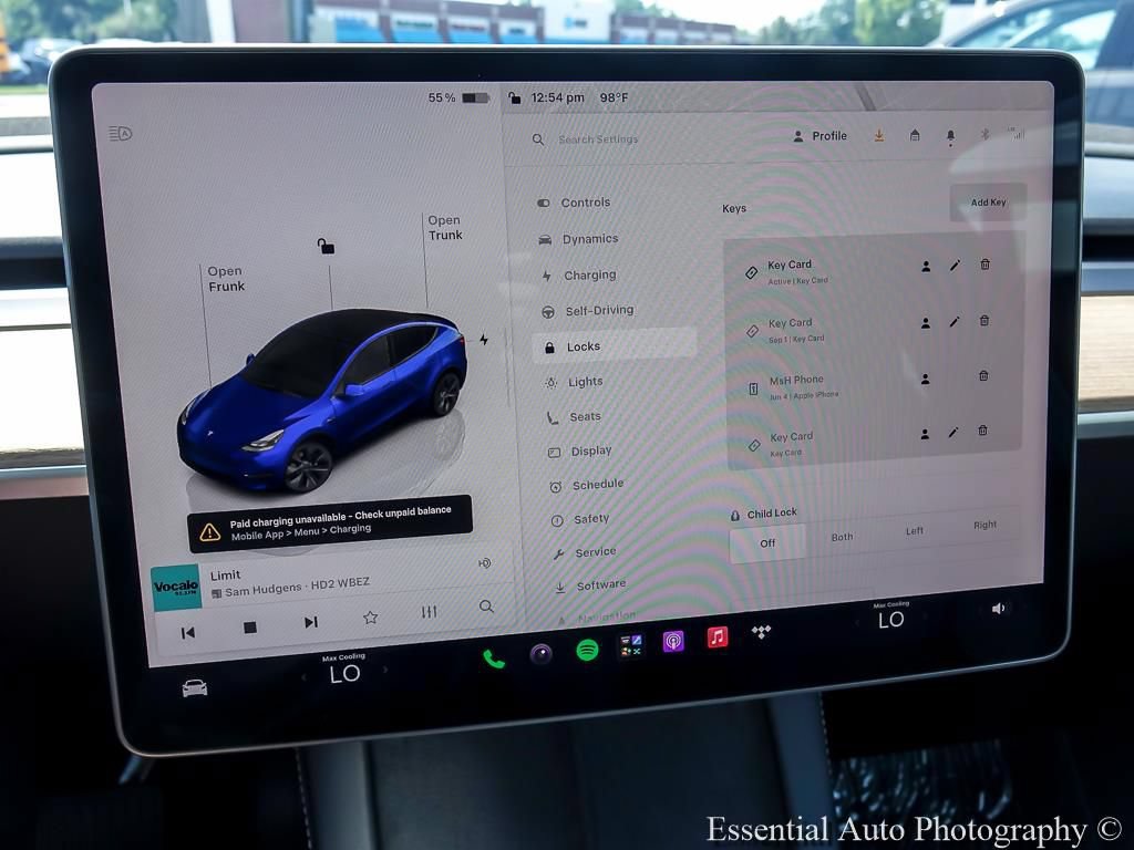 Used 2024 Tesla Model Y Long Range AWD/4WD image 27