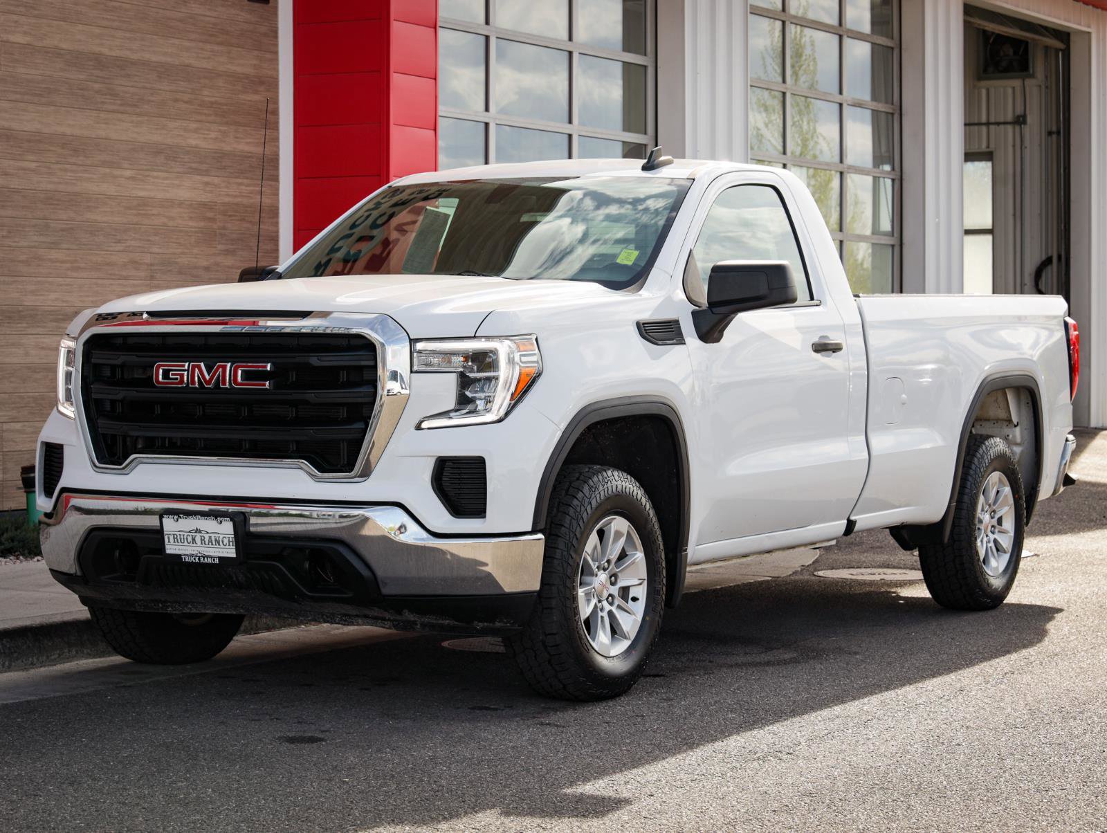 Used 2021 GMC Sierra 1500 4x4 Regular Cab w/ Sierra Value Package image 8