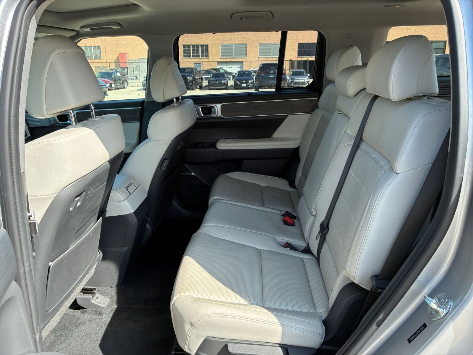 Used 2024 Hyundai Santa Fe Limited image 28