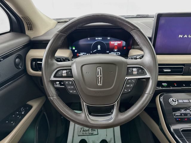 Used 2021 Lincoln Nautilus Reserve FWD image 11