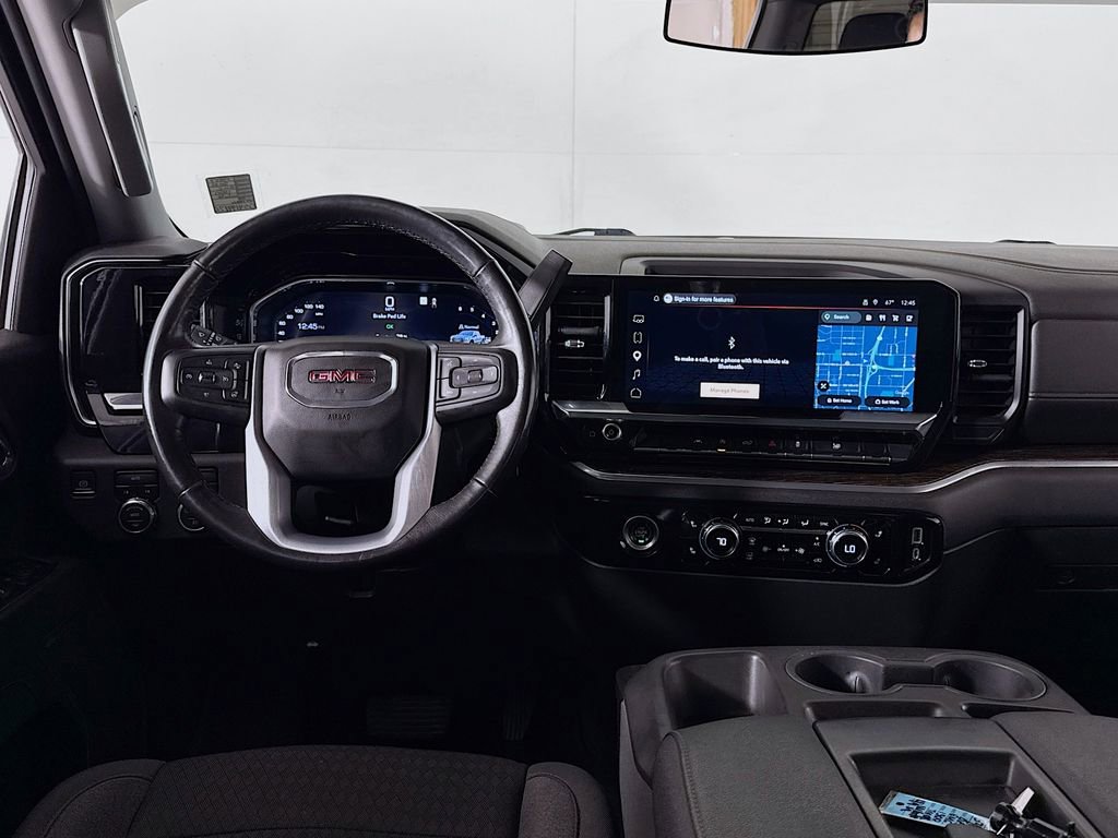 Used 2022 GMC Sierra 1500 Elevation w/ LPO, Elevation Black Package AWD/4WD image 14