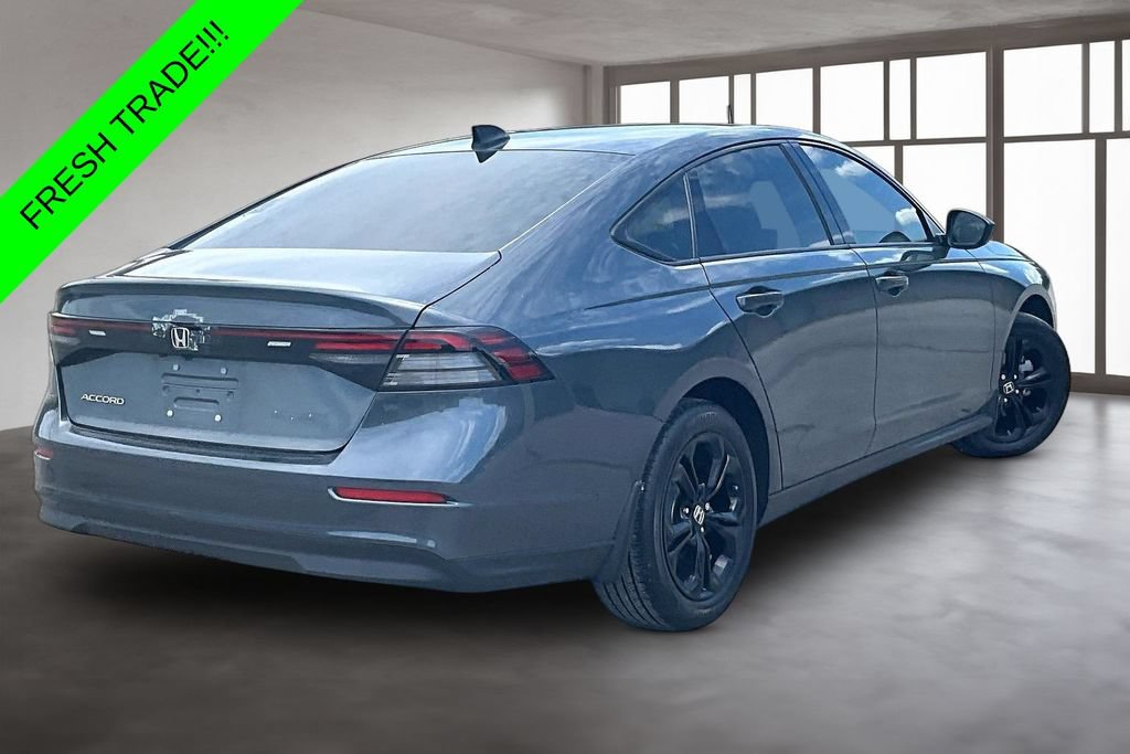 Used 2025 Honda Accord SE image 6