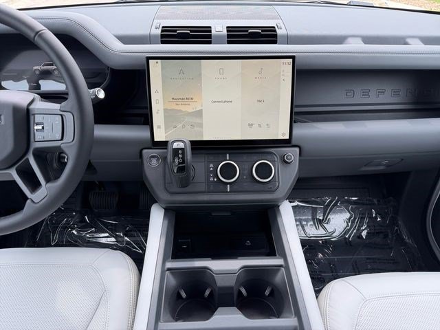 New 2026 Land Rover Defender 110 S AWD/4WD image 15