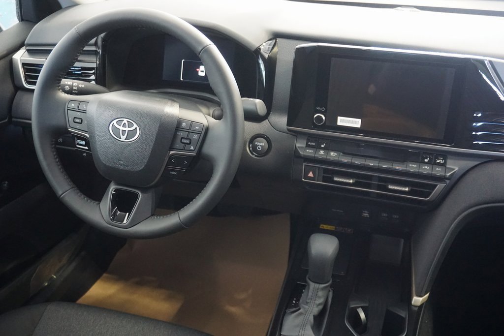 New 2026 Toyota Camry LE image 29