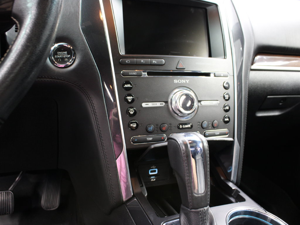 Used 2016 Ford Explorer Platinum AWD/4WD image 60
