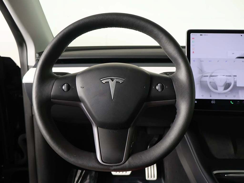 Used 2024 Tesla Model Y Performance AWD/4WD image 37