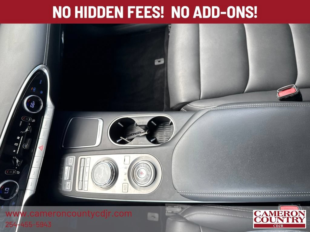 Used 2025 Genesis GV70 2.5T AWD/4WD image 11