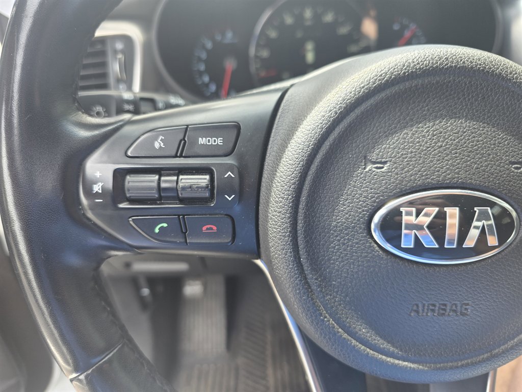 Used 2018 Kia Sorento EX FWD image 24