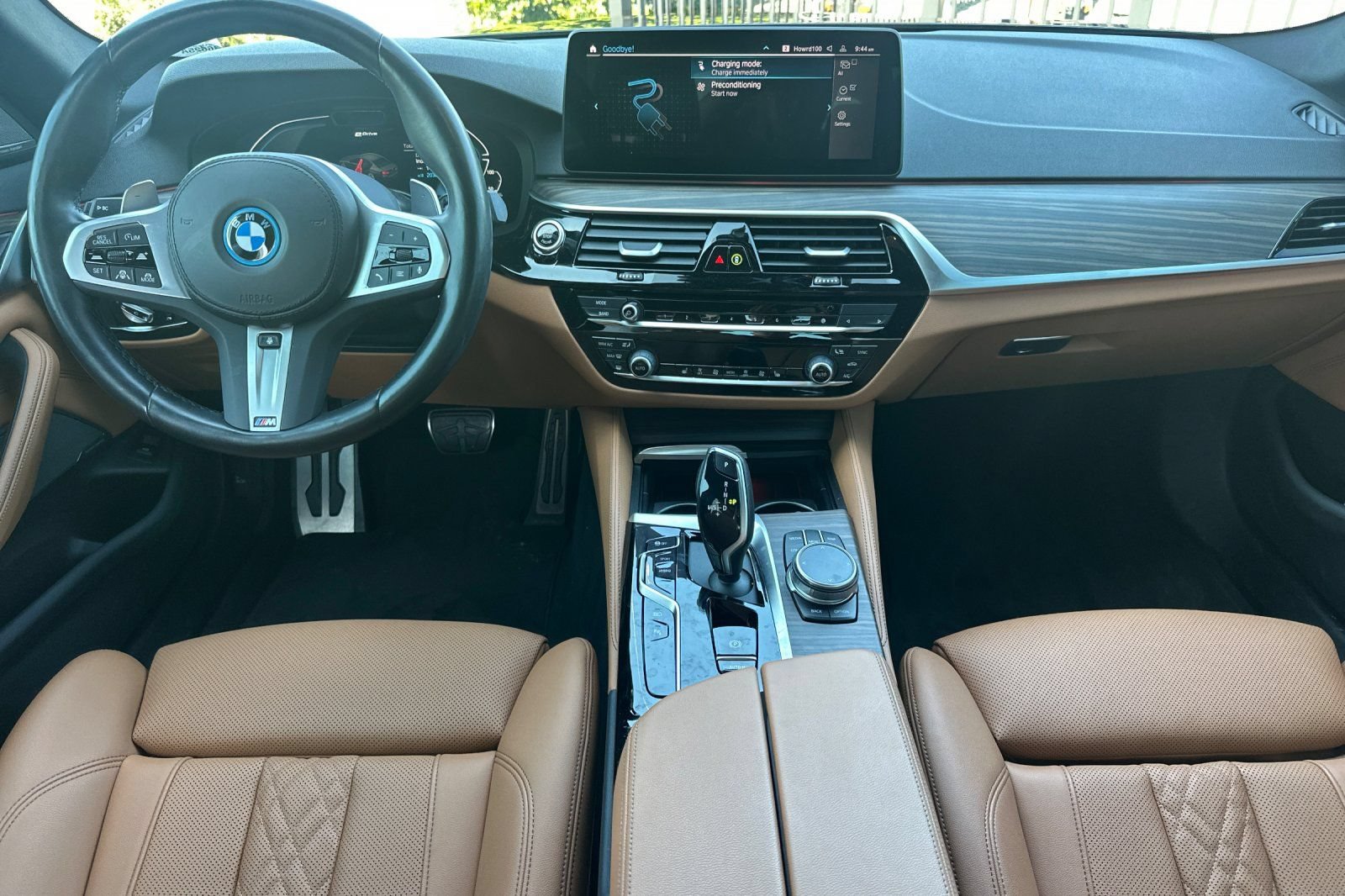 Used 2023 BMW 530e w/ M Sport Package RWD image 15