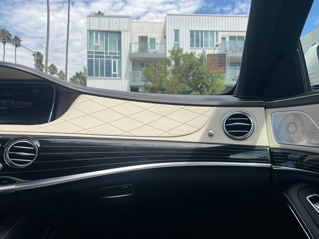 Used 2016 Mercedes-Benz S 550 4MATIC Sedan image 21