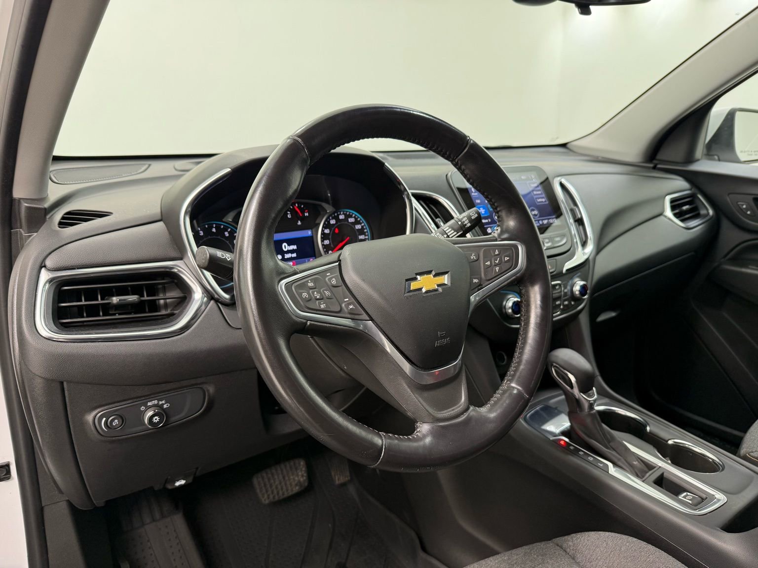 Used 2022 Chevrolet Equinox LT image 28