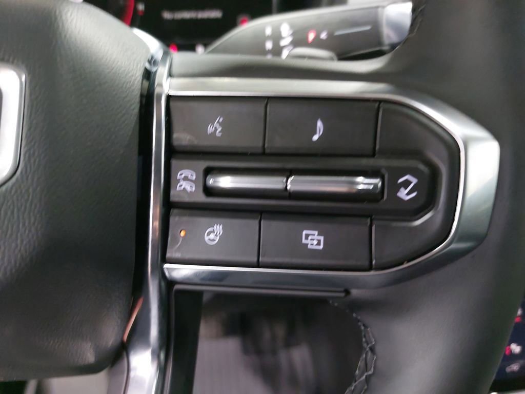 Used 2026 GMC Terrain Elevation w/ LPO, Floor Liner Package AWD/4WD image 17