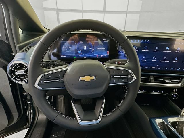 New 2026 Chevrolet Equinox EV LT AWD/4WD image 13