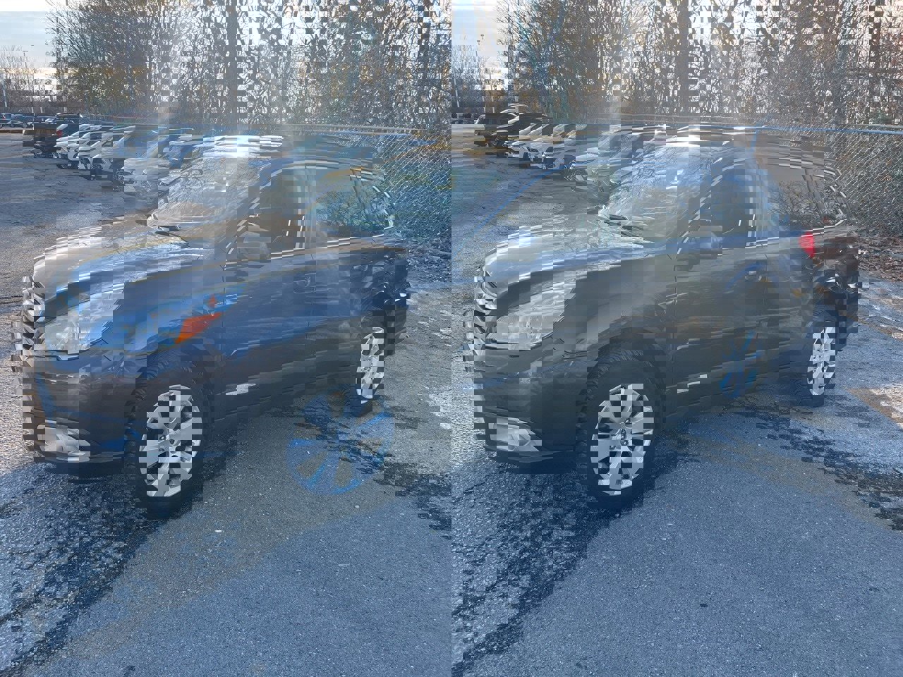 Used 2012 Subaru Outback 2.5i Limited w/ Moonroof Pkg image 1