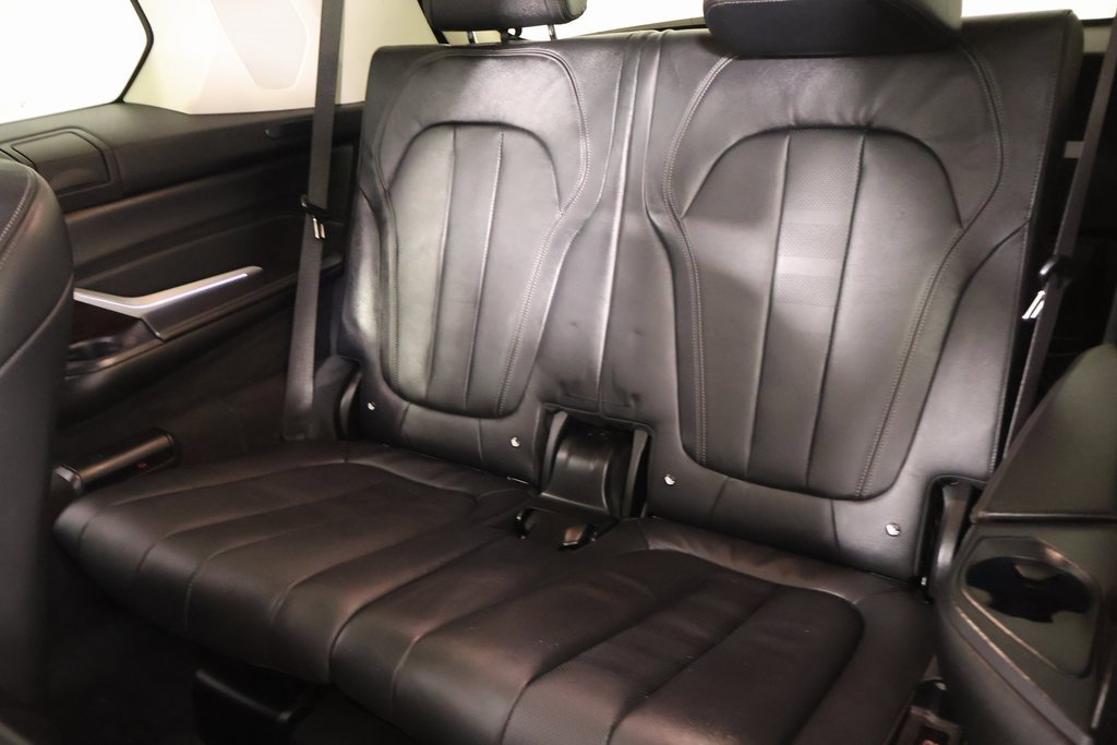 Used 2020 BMW X7 xDrive40i w/ Premium Package image 15