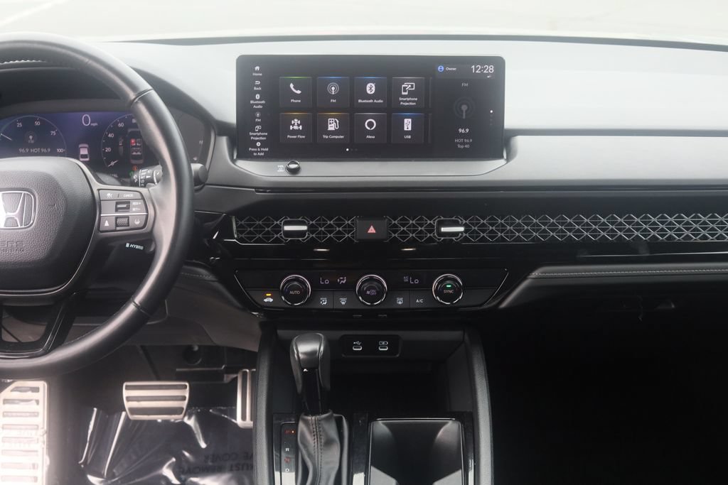 Used 2023 Honda Accord Sport image 18