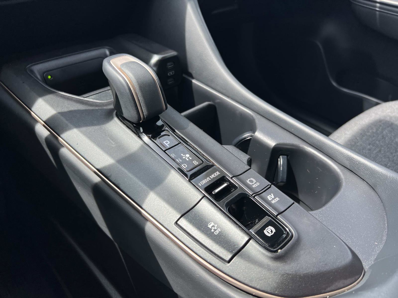 Used 2023 Toyota Crown XLE image 17