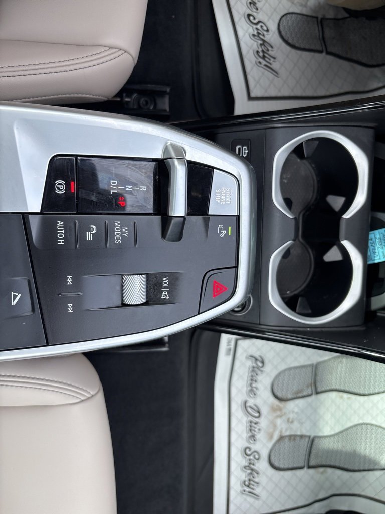 Used 2025 BMW X1 xDrive28i w/ Technology Package image 28