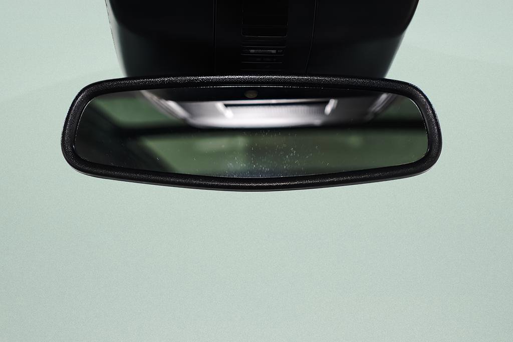 Used 2025 GMC Acadia AT4 w/ Luxury Package image 23