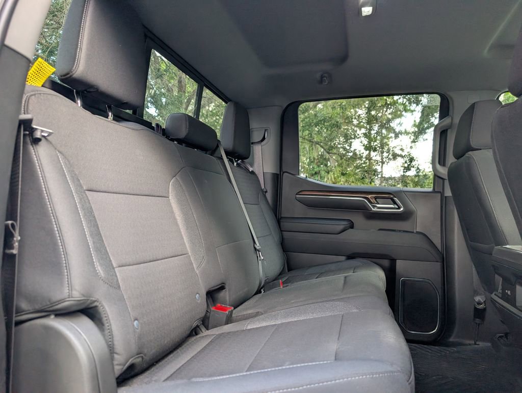 Used 2024 Chevrolet Silverado 1500 LT Trail Boss w/ Convenience Package II AWD/4WD image 21