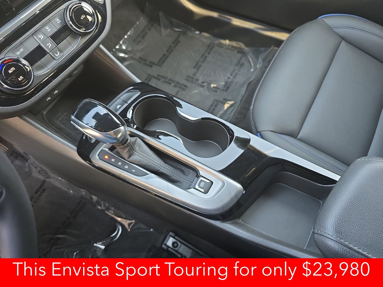 Used 2025 Buick Envista Sport Touring image 29