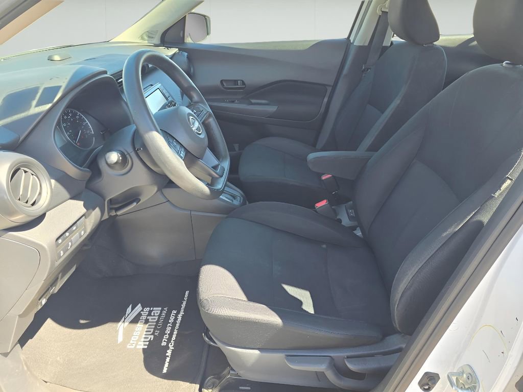 Used 2023 Nissan Kicks S FWD image 25