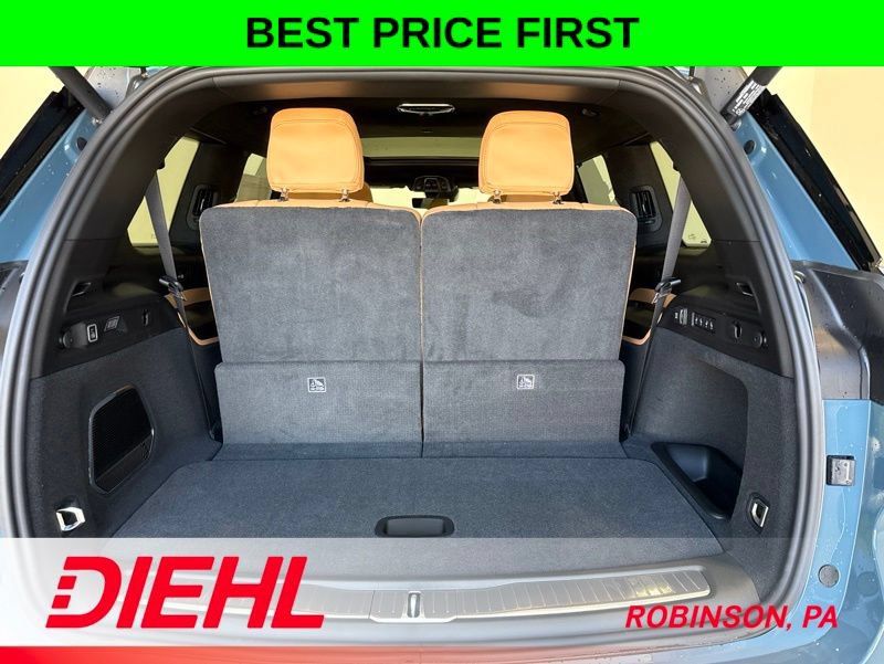New 2026 Jeep Grand Cherokee L Summit w/ Advanced Protech Group IV AWD/4WD image 10