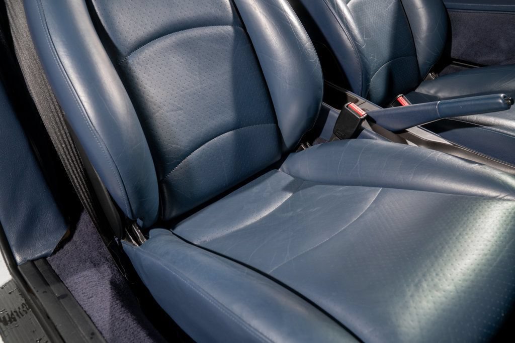 Used 1995 Porsche 911 Cabriolet image 31