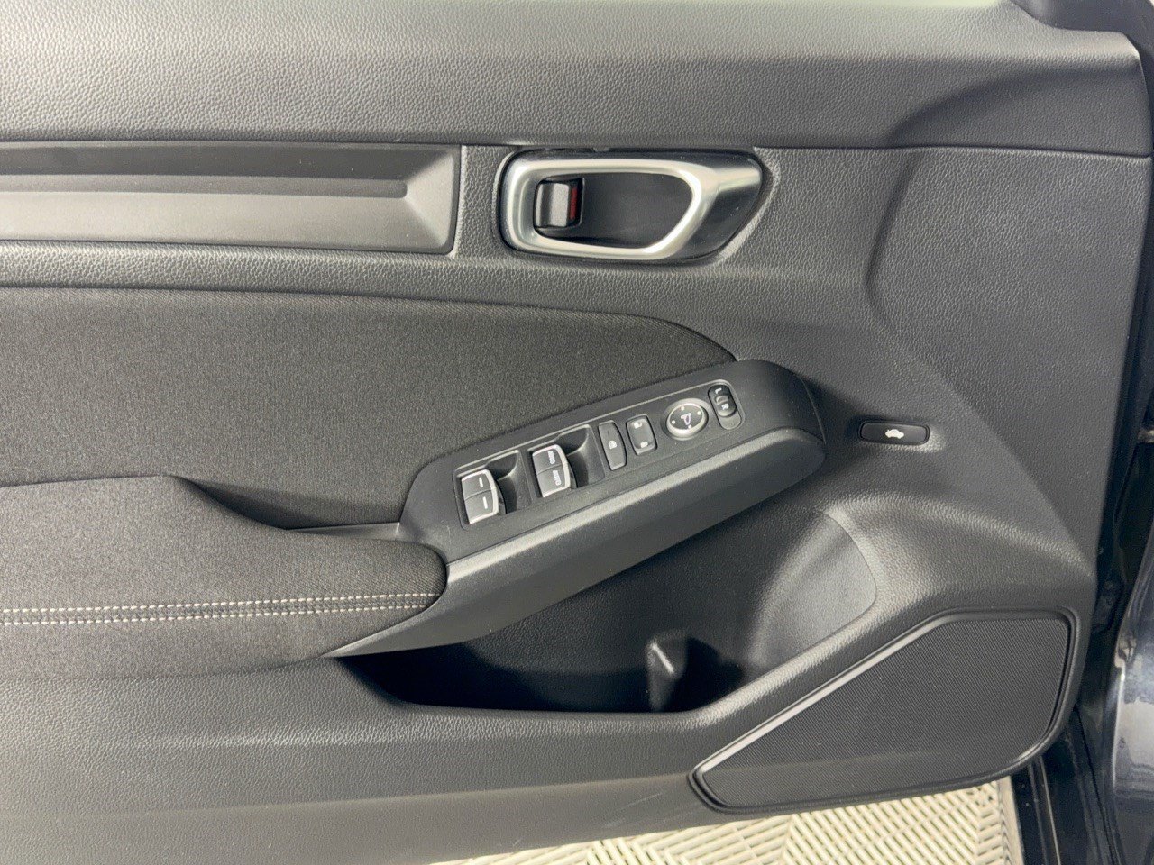 Used 2023 Honda Civic Sport image 14