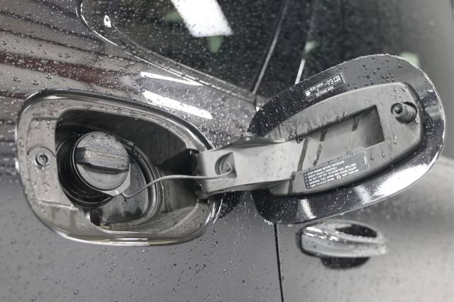 Used 2021 Porsche Macan S AWD/4WD image 18