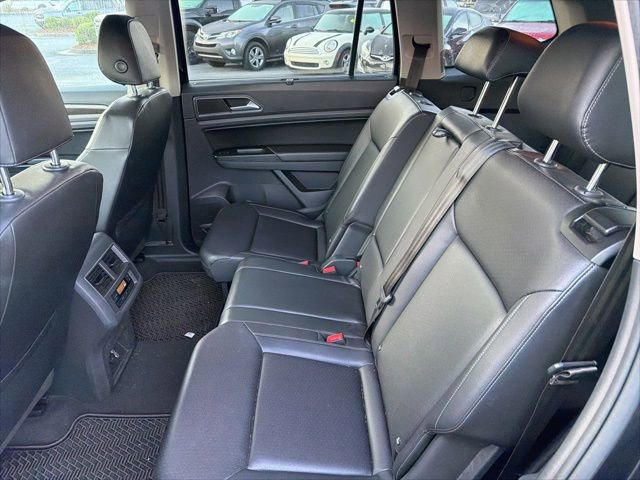 Used 2019 Volkswagen Atlas SE w/ Towing Package AWD/4WD image 14