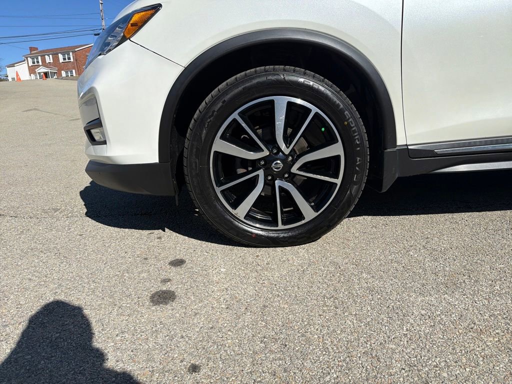 Used 2019 Nissan Rogue SL w/ Premium Package image 24