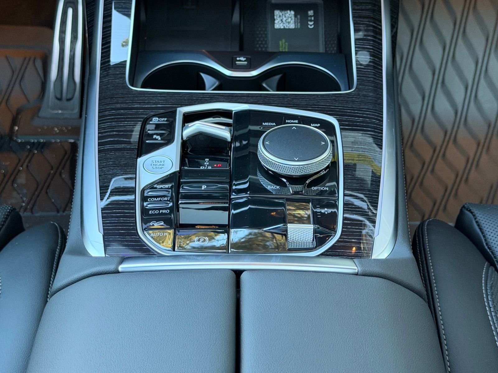 New 2026 BMW X7 xDrive40i w/ M Sport Package image 23