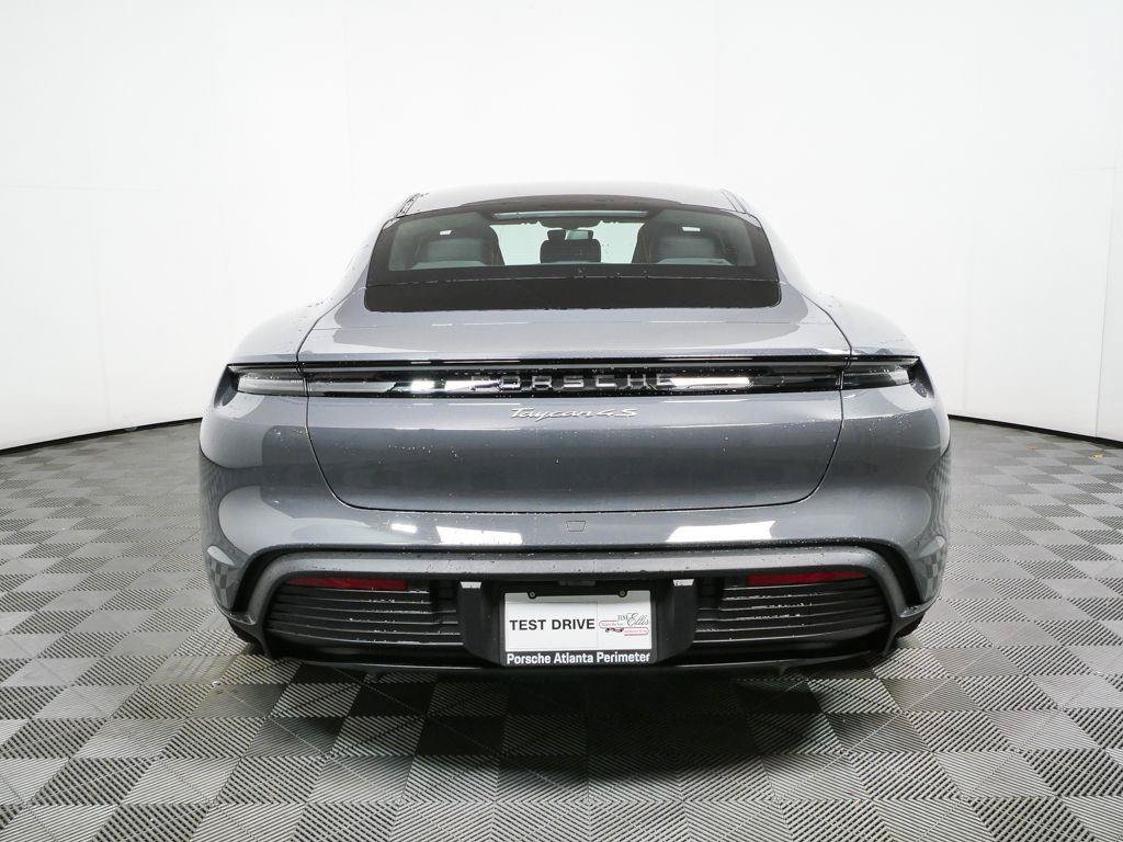 New 2026 Porsche Taycan 4S AWD/4WD image 39