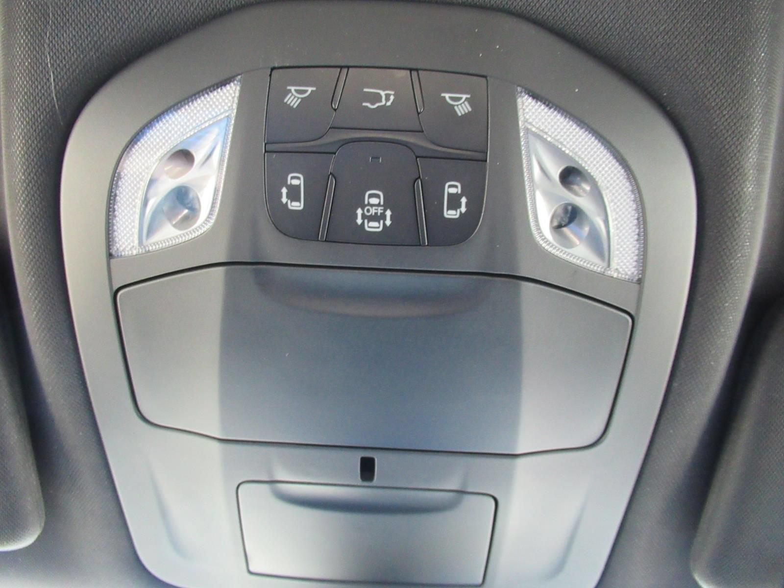 New 2027 Chrysler Pacifica Select FWD image 27
