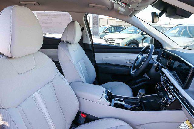 New 2026 Hyundai Tucson SEL image 18